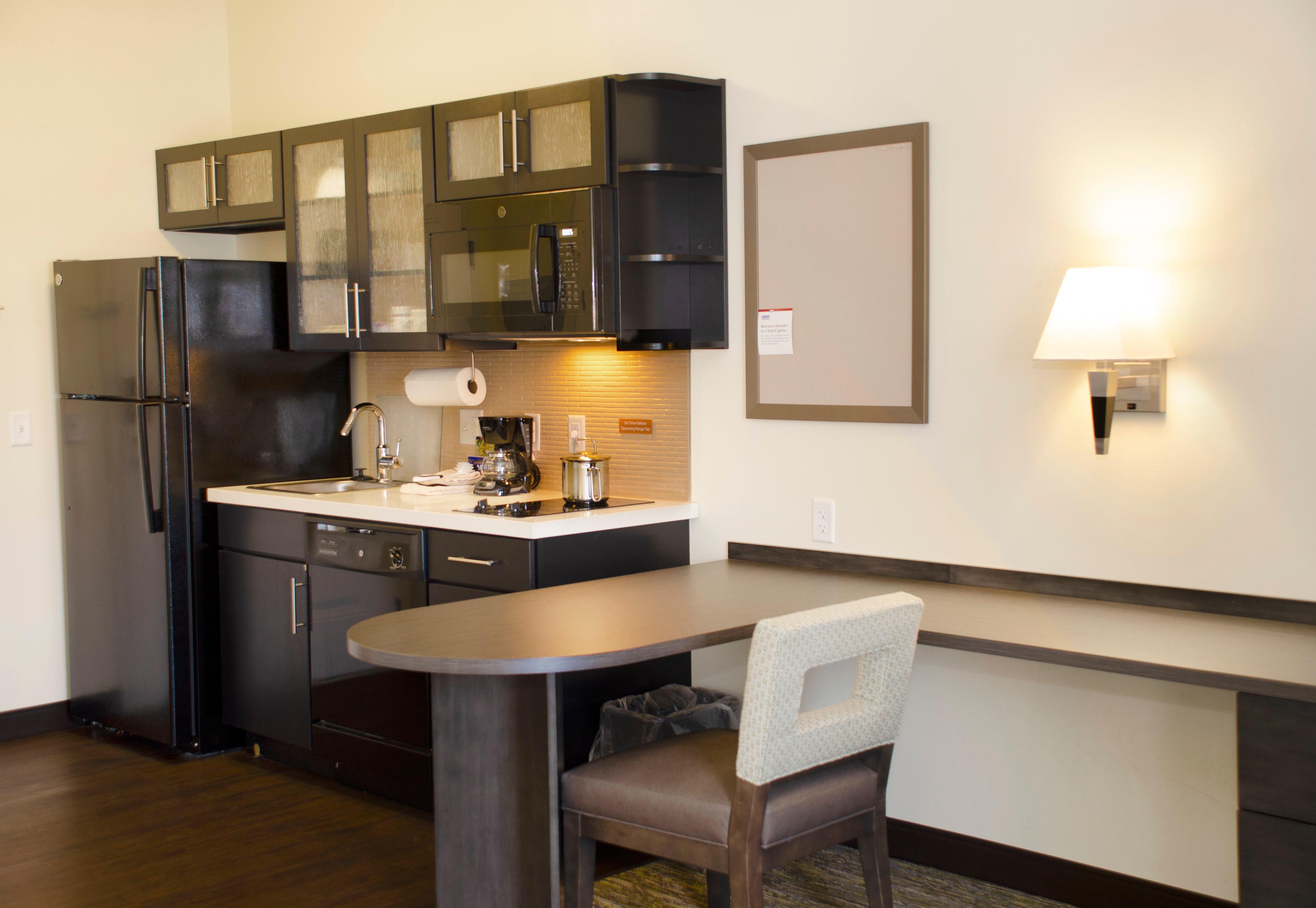 Candlewood Suites - Lancaster West, An Ihg Hotel Esterno foto